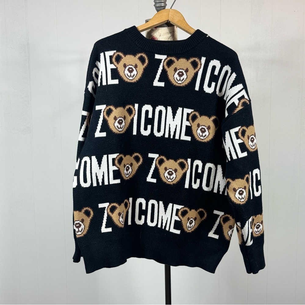 USHI cute bear sweater, women size XL/Men size M/L